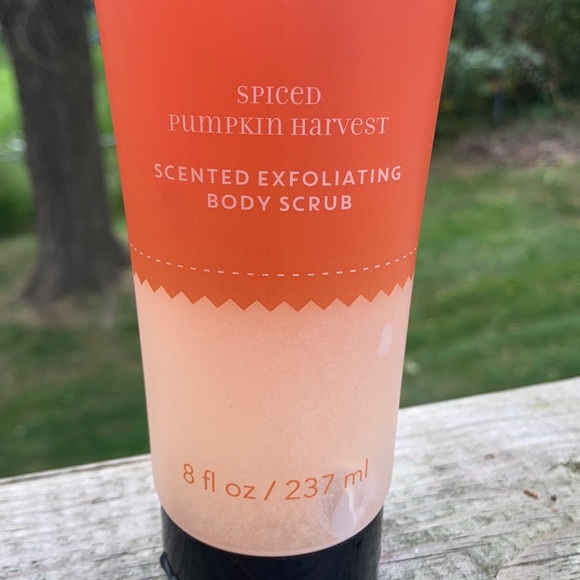 ⚜️Spiced Pumpkin Exfoliating Body Scrub! - Picture 2 of 2